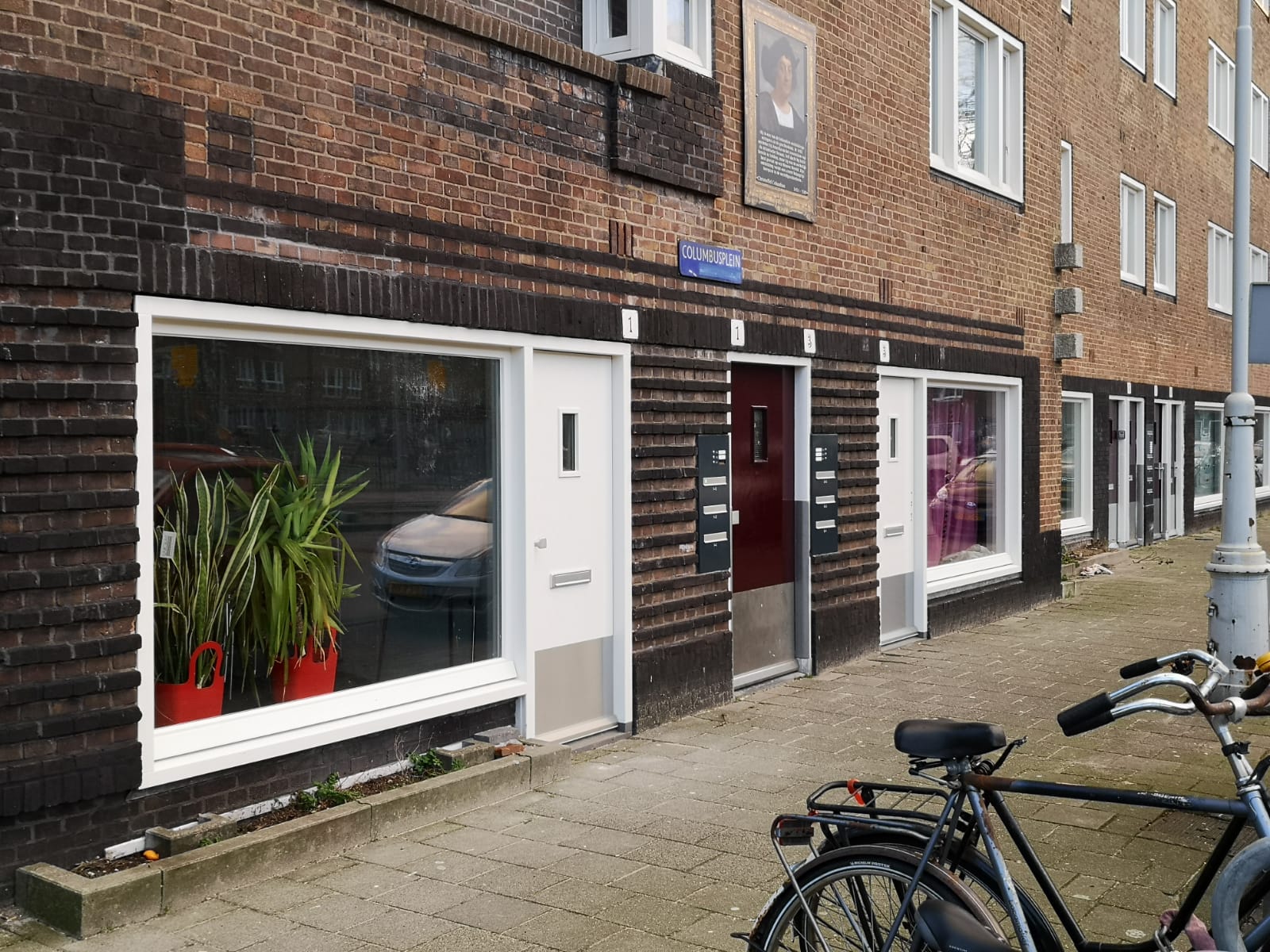 De uitstraling van het gemeentelijk monument is tijdens het onderhoud zoveel mogelijk in ‘oude luister’ hersteld, passend bij de visie van de gemeente Amsterdam.