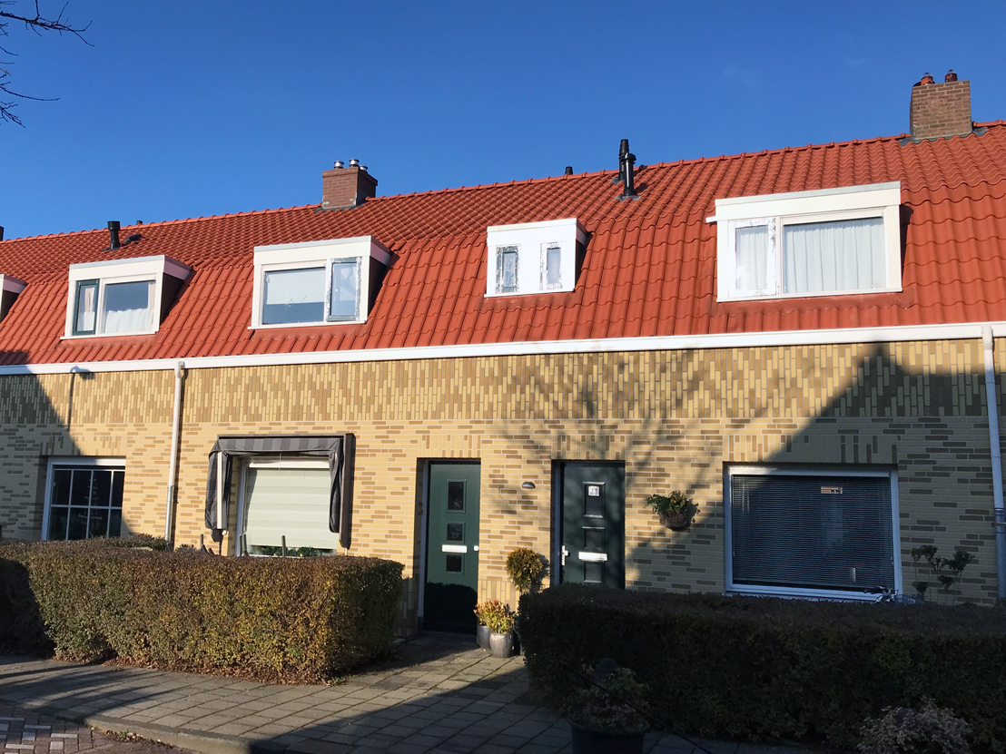 Door het ontwerp van de gevels, heeft de buurt een nieuwe, frisse uitstraling gekregen. Of zoals een tevreden bewoner het verwoord: “Door de gele stenen in de gevels is mijn huis veel lichter als de zon schijnt. Dat ziet er zo gezellig uit.”