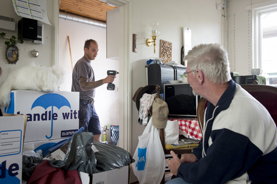 Keuken, toilet en badkamer renovatie. Werkzaamheden uitgevoerd in bewoonde staat